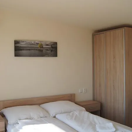 Panorama *